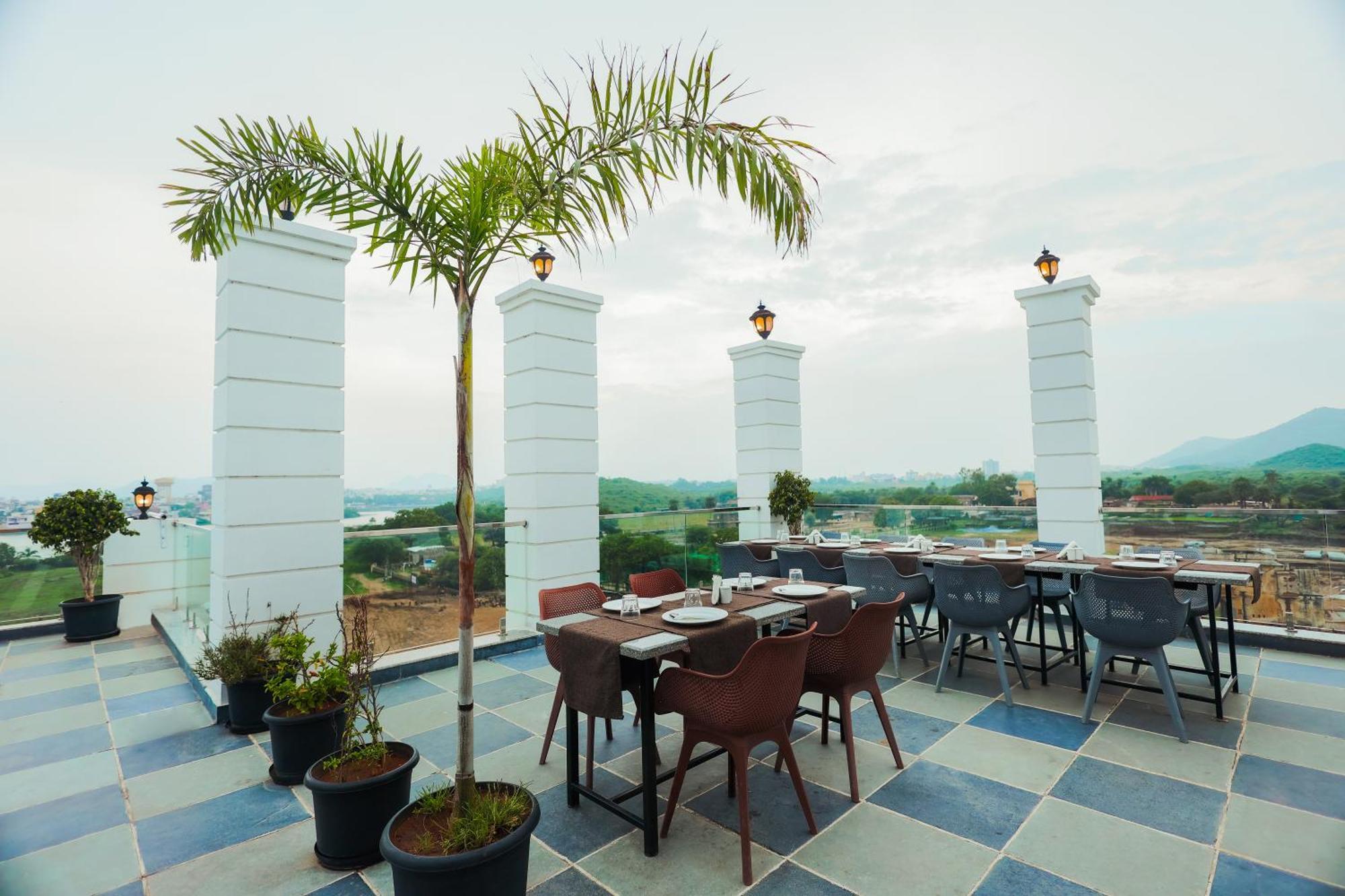 Revaas Lake View Boutique Stay Udaipur Luaran gambar